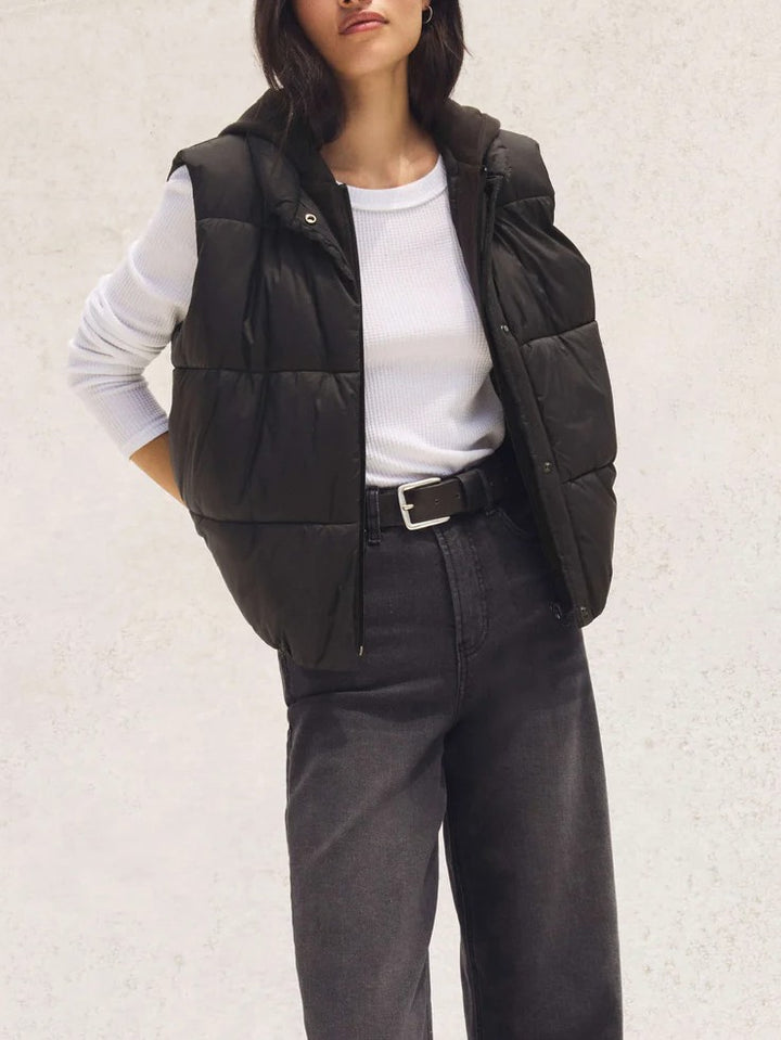 Essential Puffer Vest