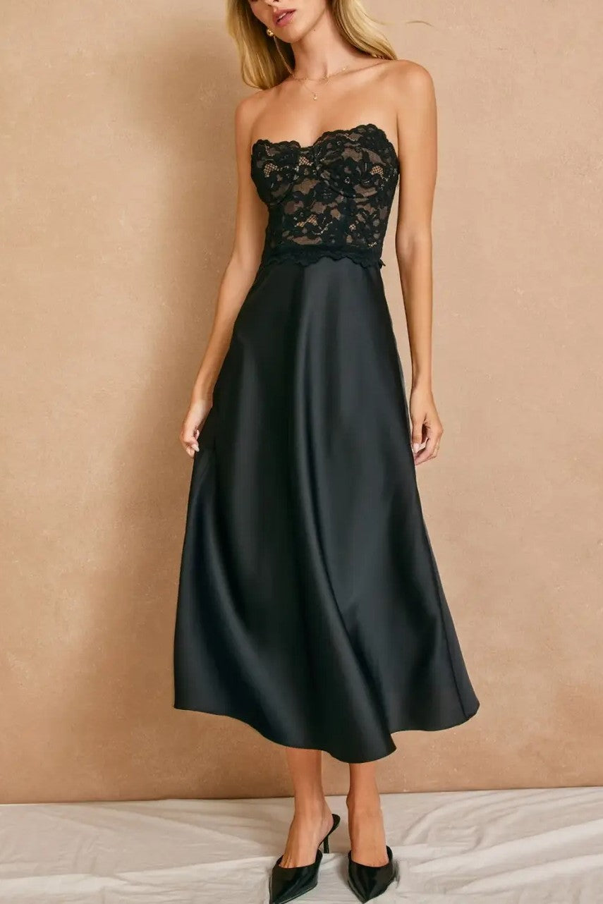 Midnight Lace Midi Dress Large / Black