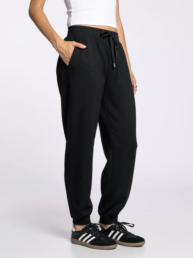 Caroline Jogger