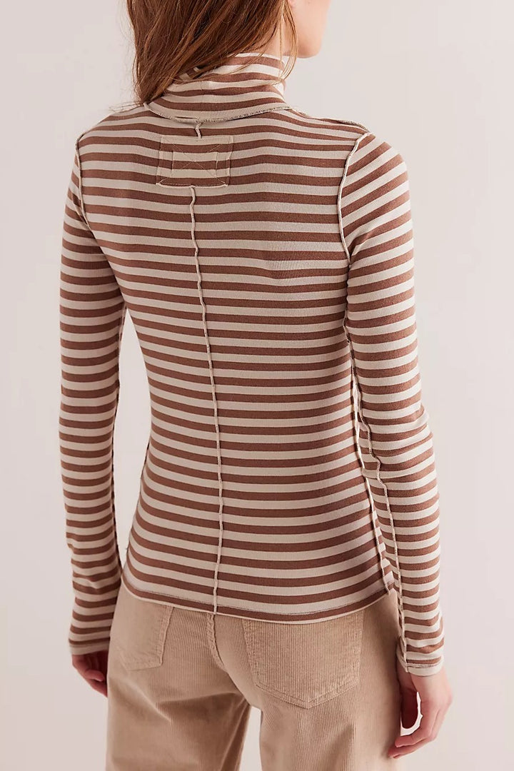 Good Good Turtleneck