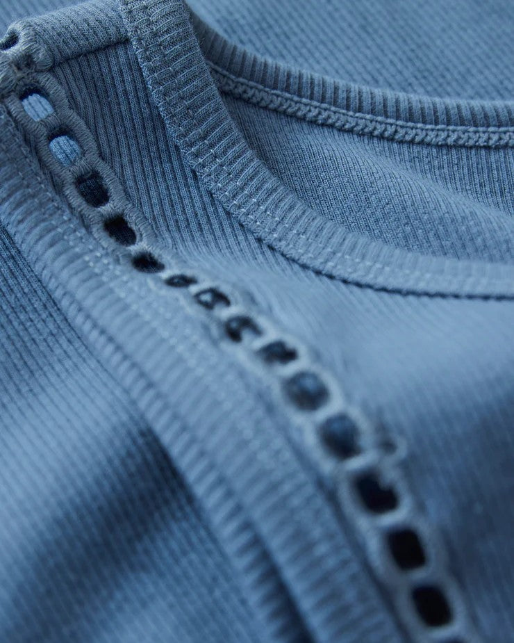 Boa Rib Tank