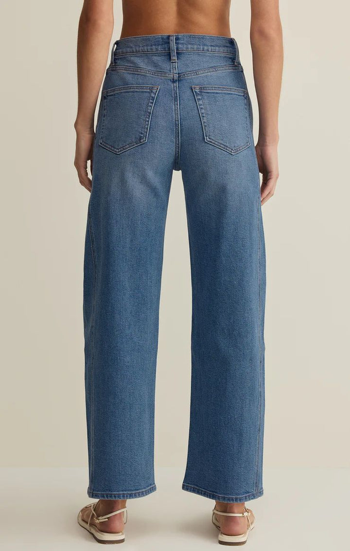 Luna High Rise Crop Bowed