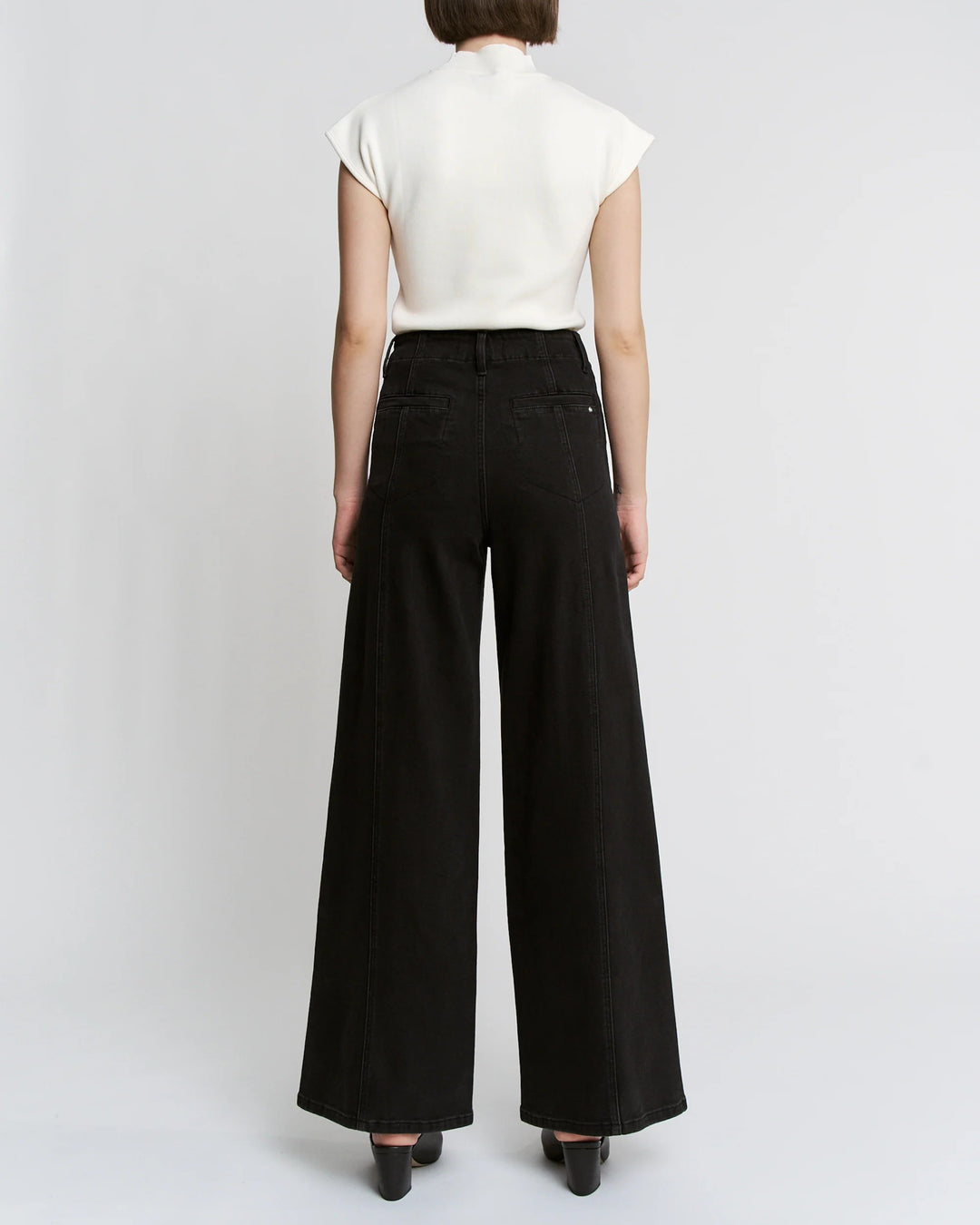 Mesa HR Seamed Trouser