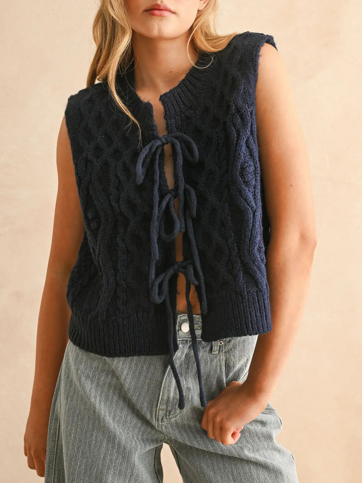 Closer Tie Vest