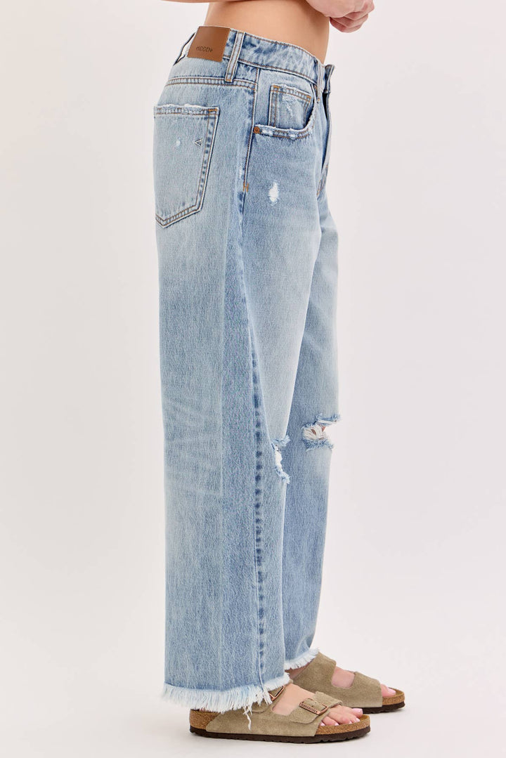 CROPPED BARREL JEAN