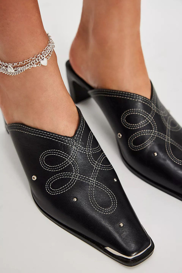 Roxi Metal Tip Mule